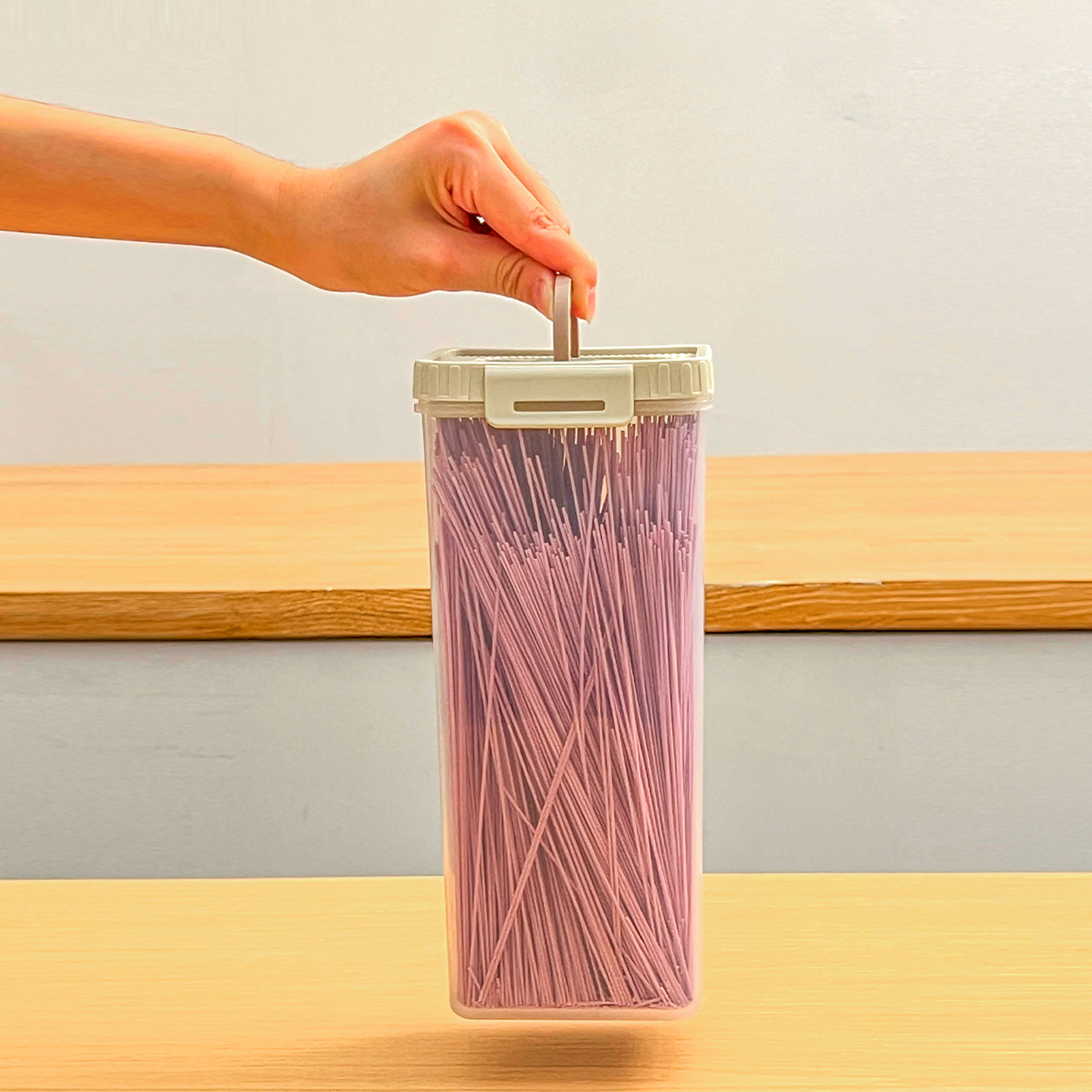 Noodles Sealed Storage Box Wit - Food Storage Box Plastic のレビューと価格
